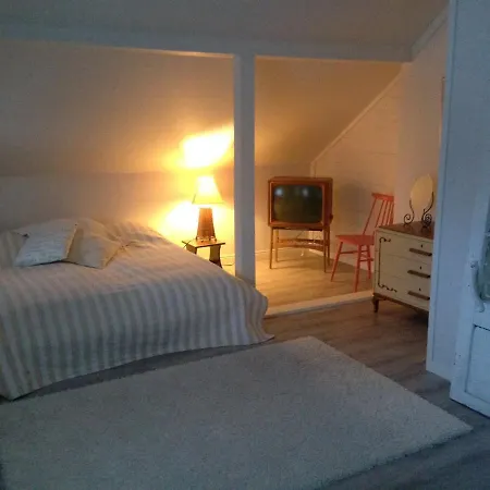 Moderni Talo Tornion Keskustassa